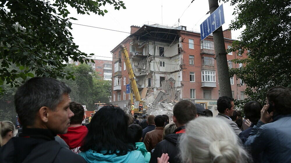 В результате обрушения дома на Куйбышева, 103 пострадали жильцы 17 квартир