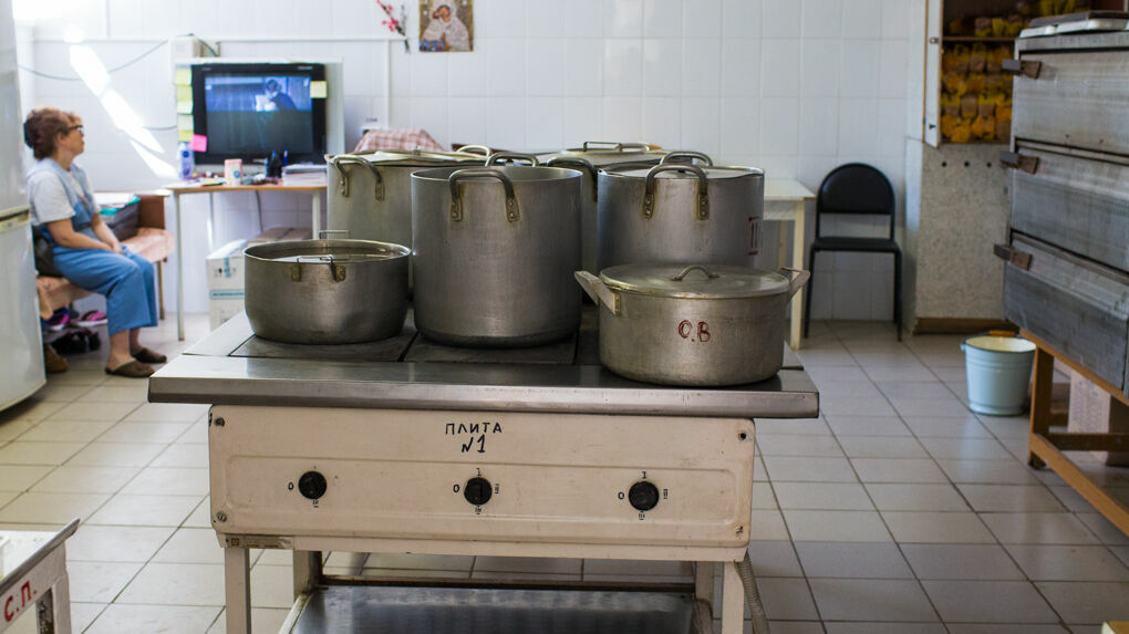В Прикамье детей в детсадах и школах кормили с нарушениями