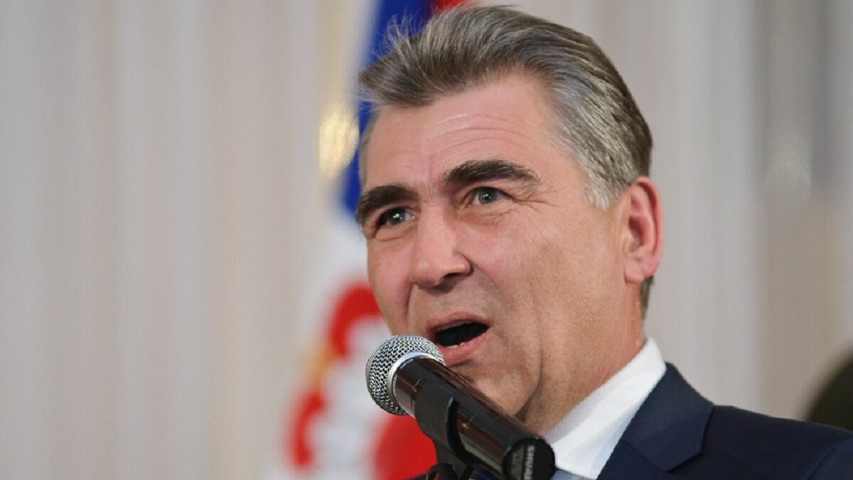Глава Пермского района попросил земское собрание об отставке