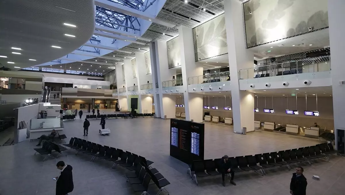 Пермский аэропорт «Большое Савино» возобновил работу после ночной непогоды