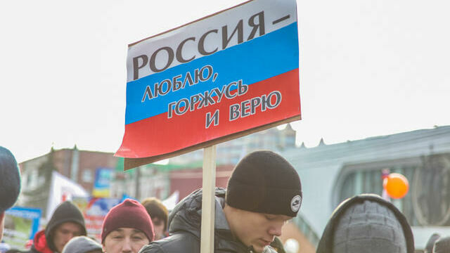 Кризис как вызов: россияне отказываются покидать страну из чувства патриотизма