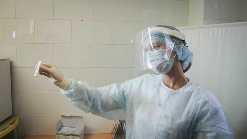 В Прикамье на прошлой неделе проводили 6,6 тысячи тестов на коронавирус в день