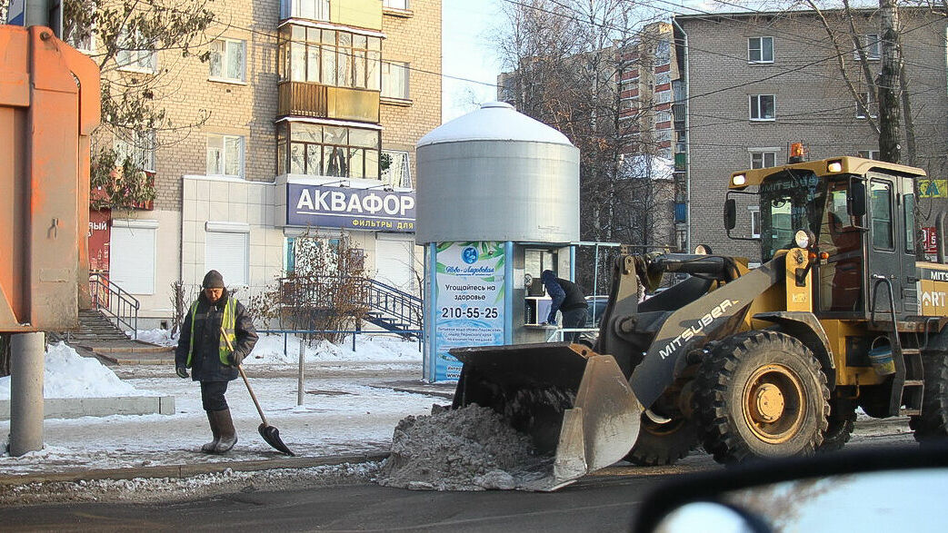 Городские власти назвали Свердловский район худшим в плане уборки снега