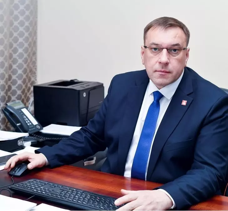 Алексей Туров — юрист, работал в органах внутренних дел, будет курировать вопросы, связанные с безопасностью