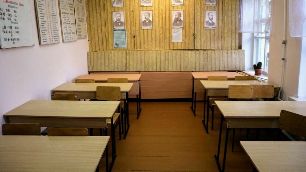 Власти Прикамья выявили нарушения в 123 школах и детских садах региона