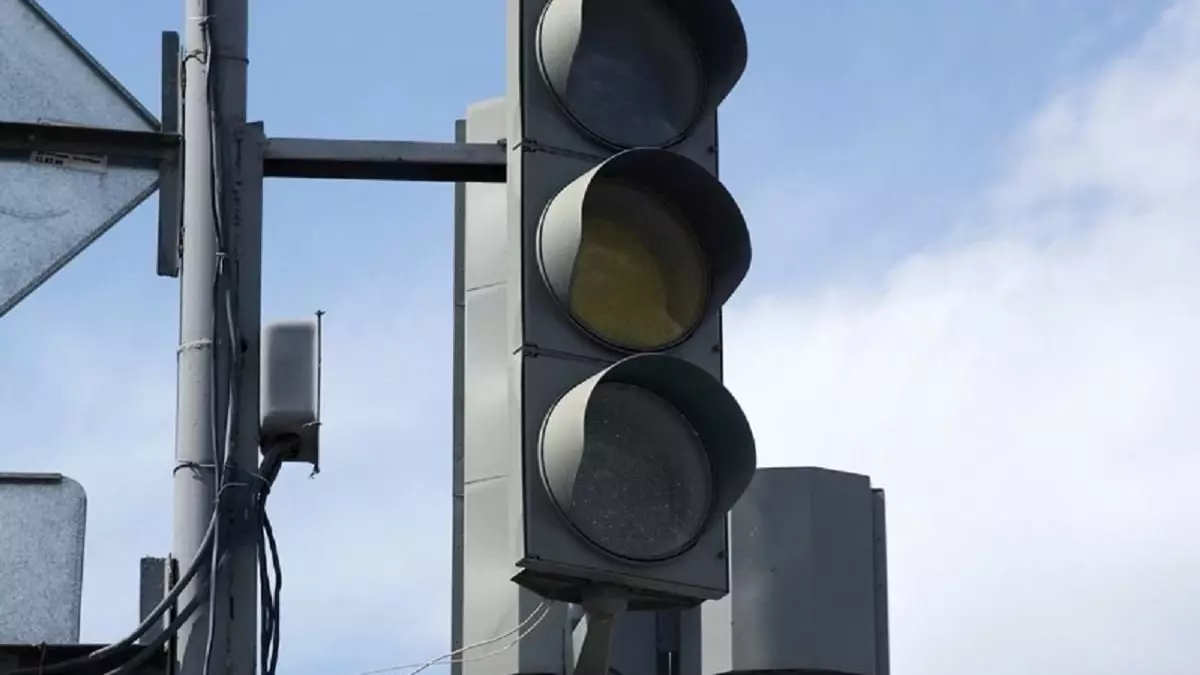 На одном из пермских перекрёстков в понедельник будут регулировать светофоры