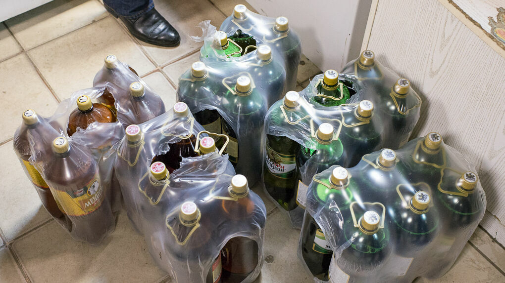 В Прикамье продавца магазина осудили за продажу пива подростку