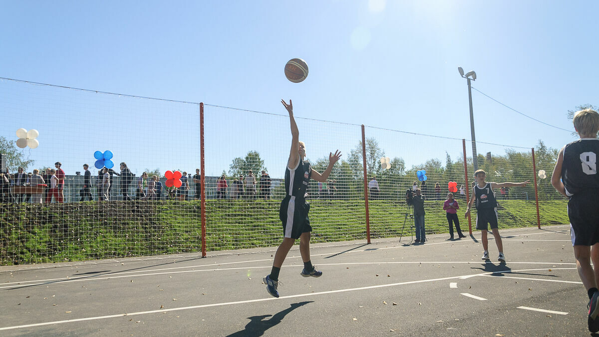 Баскетбола и плавания нет в базовых видах спорта Прикамья. Минспорта и федерации винят в этом друг друга