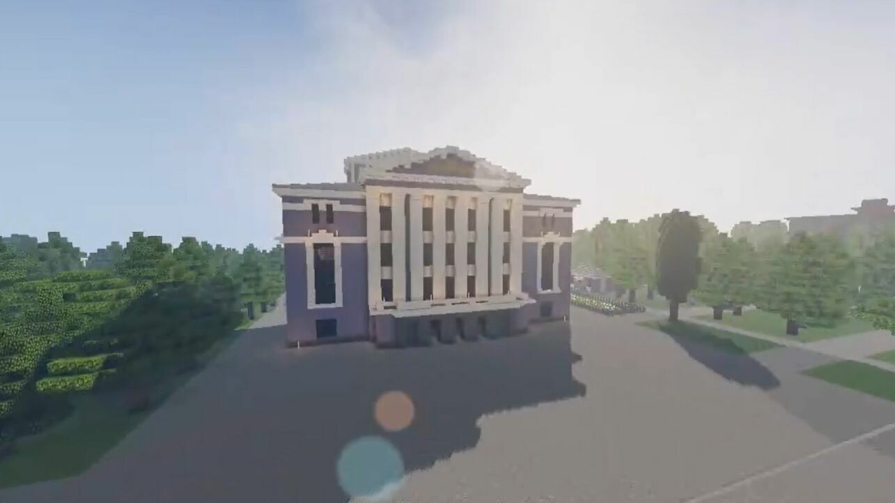 В игре Minecraft построили Пермский театр оперы и балета. Показываем, что там внутри