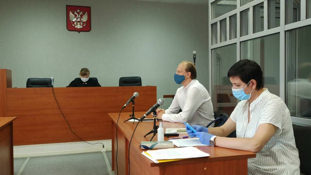 Суд закрыл дело о пикете главы штаба Навального в Перми. Но полиция начала новые