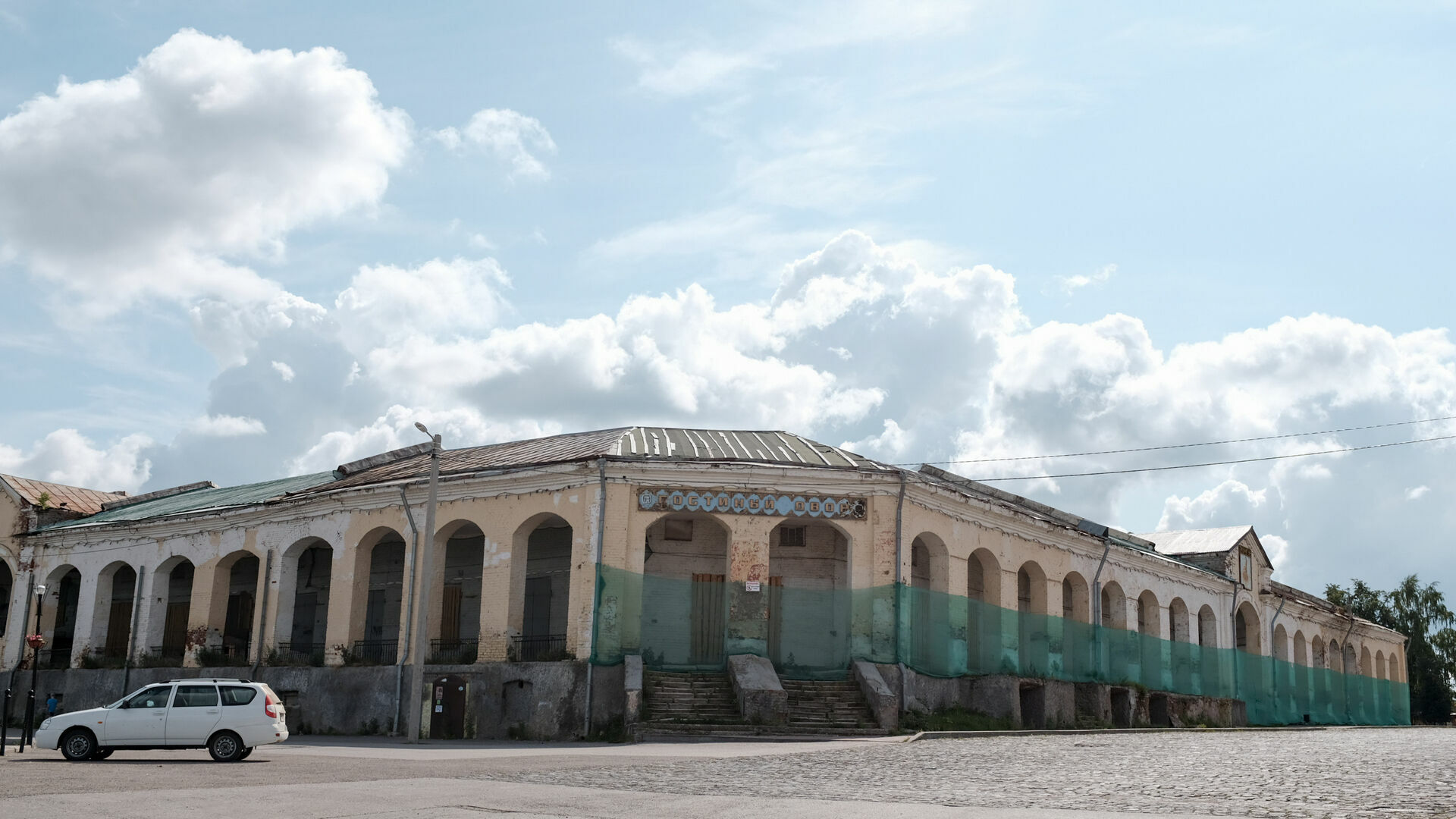 Власти Пермского края сдвинули сроки реконструкции Гостиного двора в Кунгуре