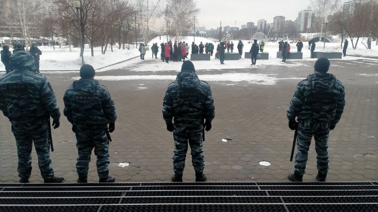 В Пермском крае отменяют QR-коды, а ограничения на митинги снимут? Отвечает власть