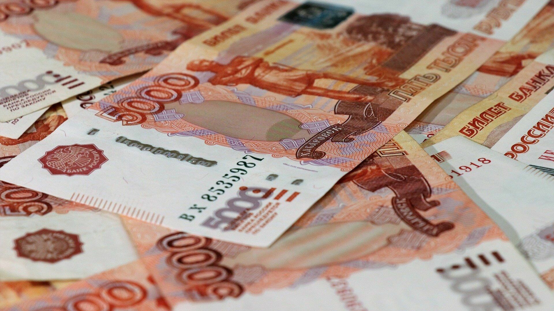 В Перми осудят двух жителей Екатеринбурга за попытку дать взятку в миллион рублей