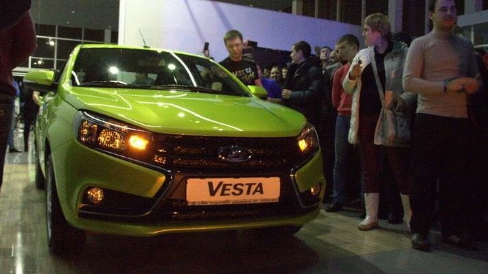 Все цены и «привет от Бу»: пермское знакомство с Lada Vesta