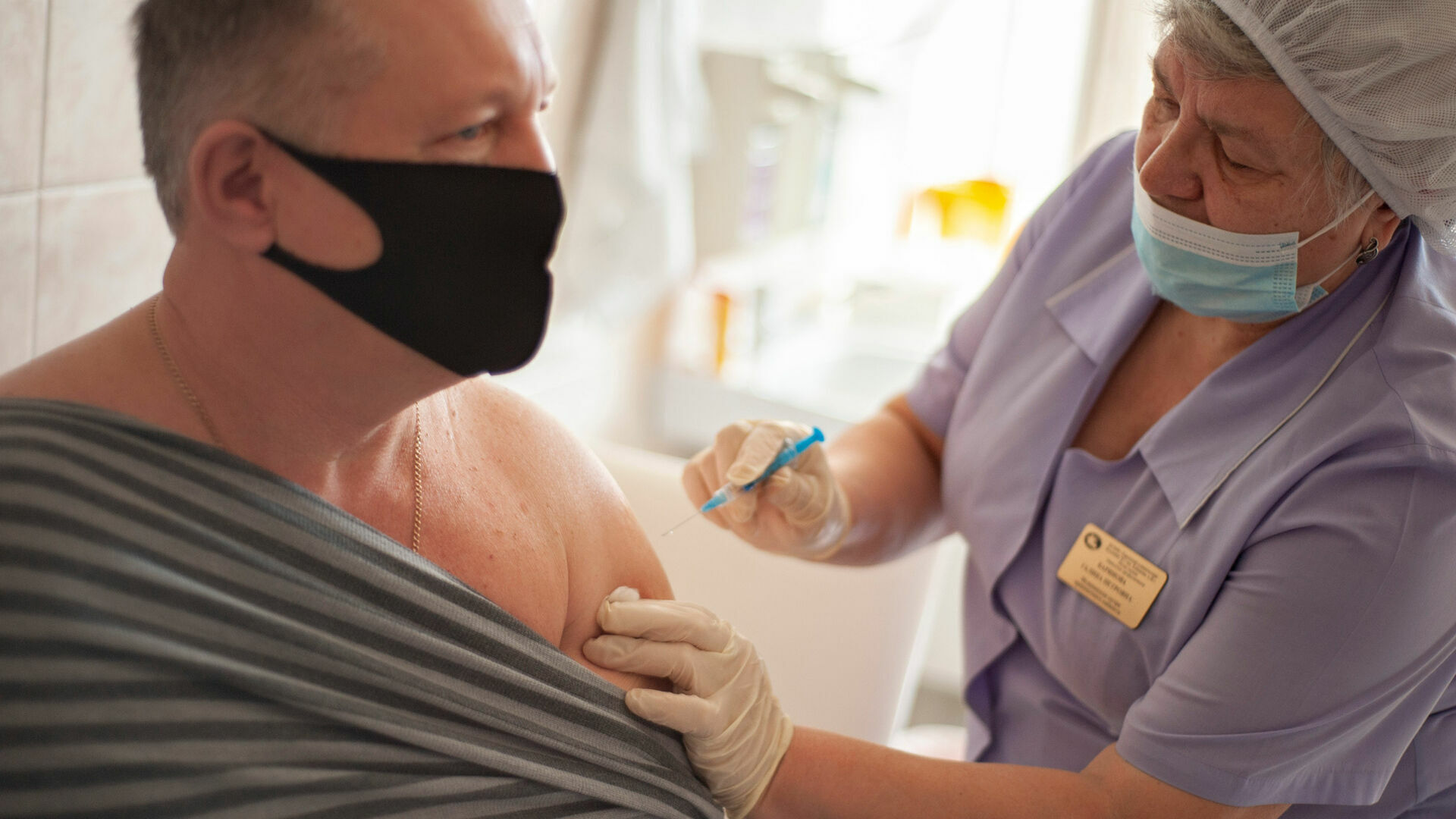 Треть предприятий в Прикамье не выполнили план по вакцинации сотрудников от COVID-19