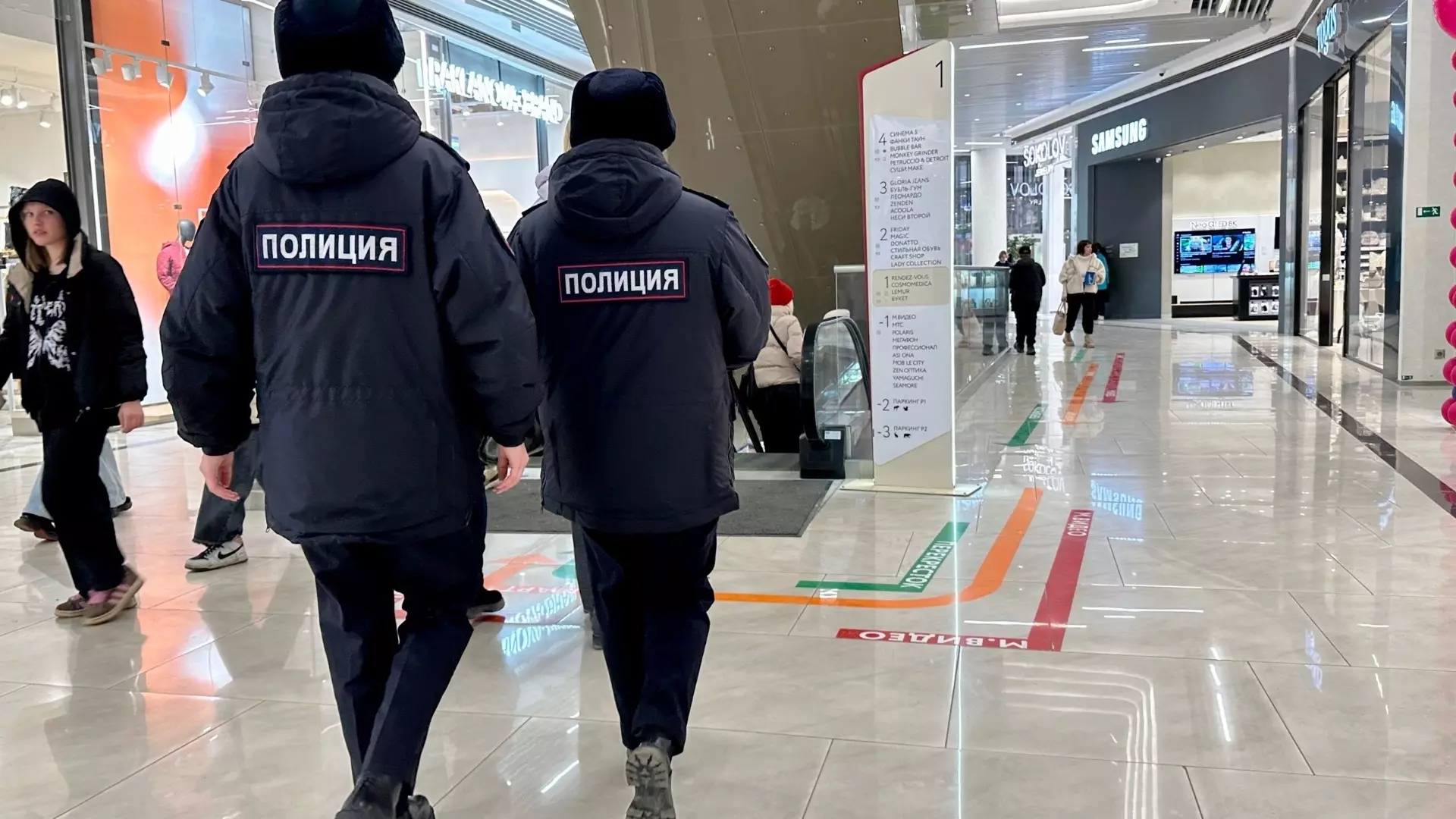 Сотрудники полиции провели профилактические мероприятия в торговых центрах Перми