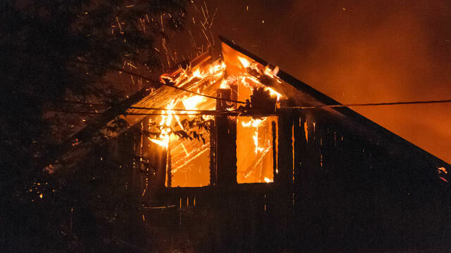 В Прикамье на пожаре погибла 78-летняя женщина