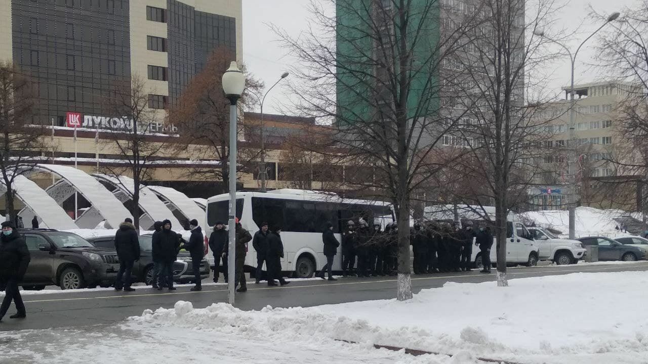 В Перми на несогласованной акции против военной операции в Украине задержали 24 человека