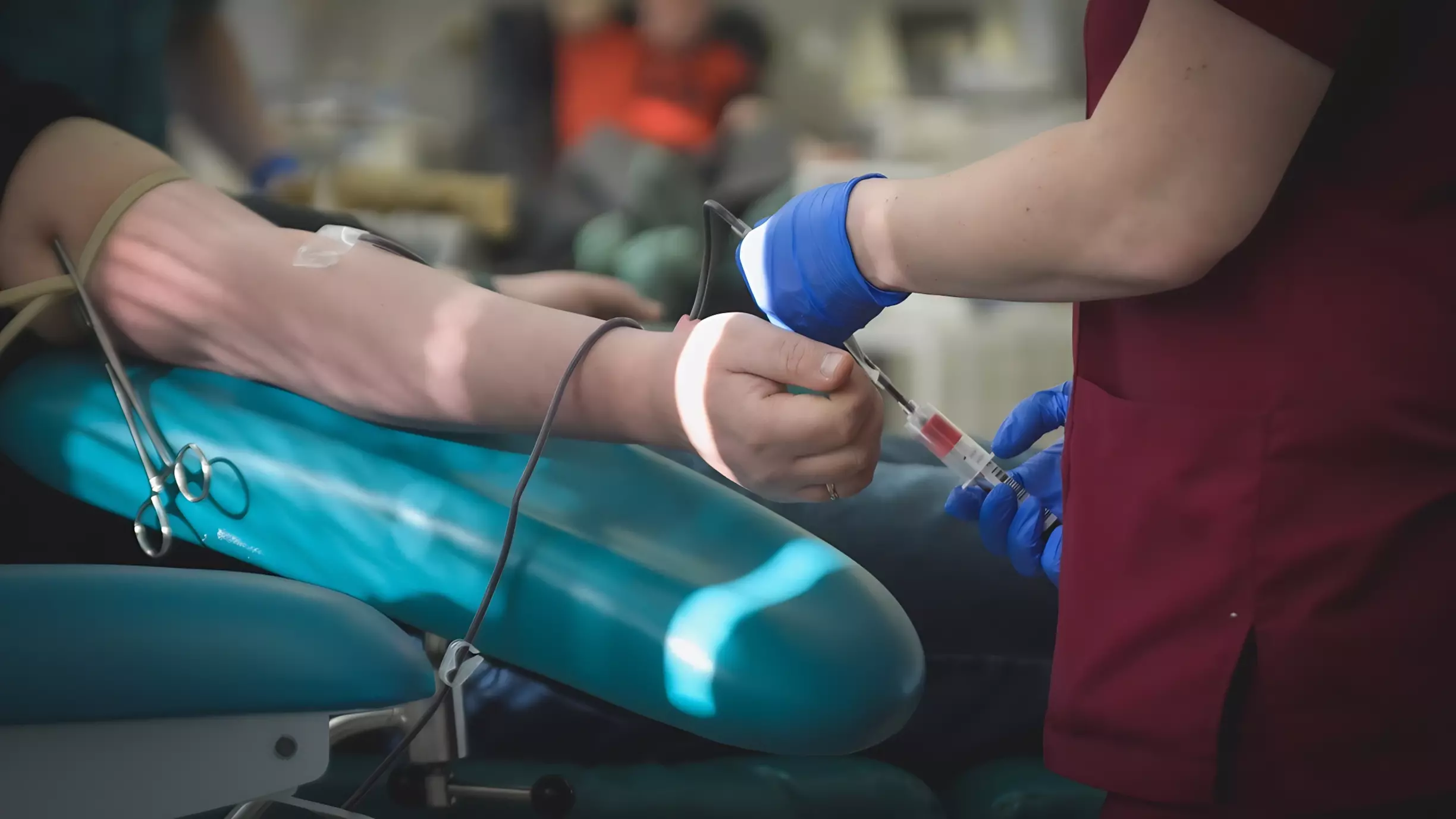 Кровь для пострадавших в результате теракта сдали более 5 тысяч доноров