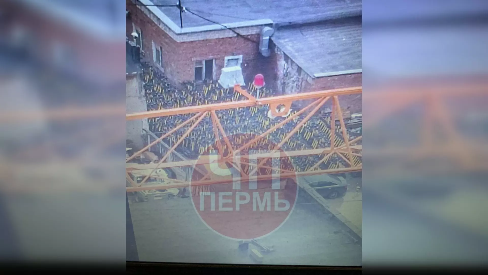 Сервисы кикшеринга прокомментировали стоянку электросамокатов в Перми