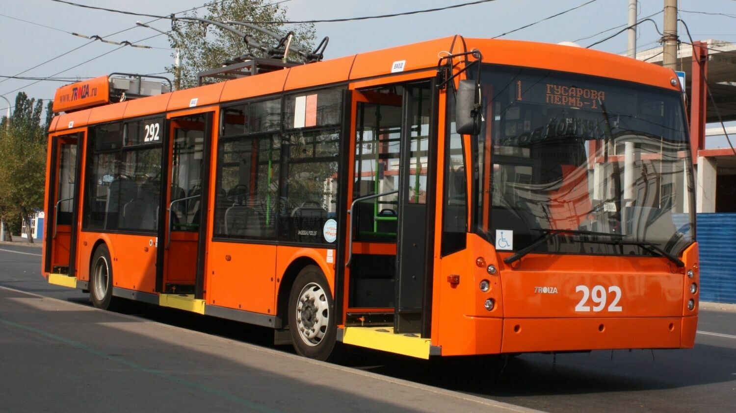 Мэрия Екатеринбурга отказалась покупать пермские троллейбусы
