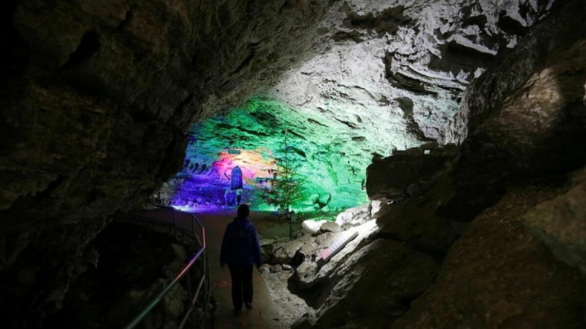 В Кунгурской пещере отменили льготы и подняли цену билетов — объясняют коронавирусом
