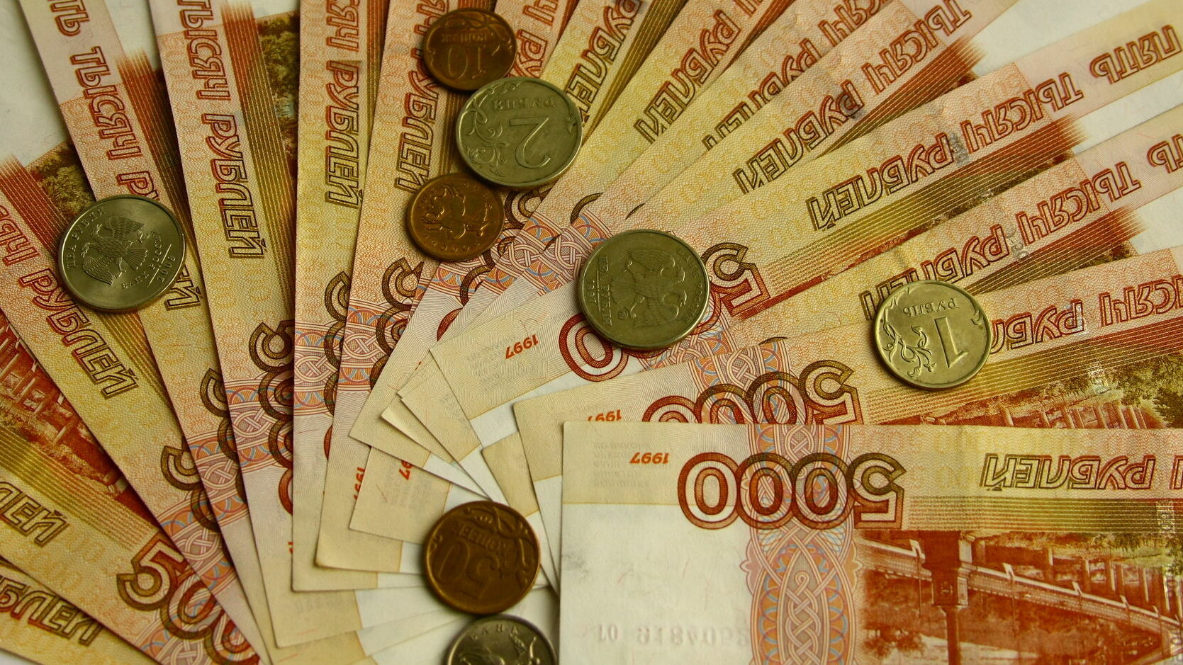 В Чернушке предприниматель скрыл от налоговой доход в 11,5 миллионов рублей