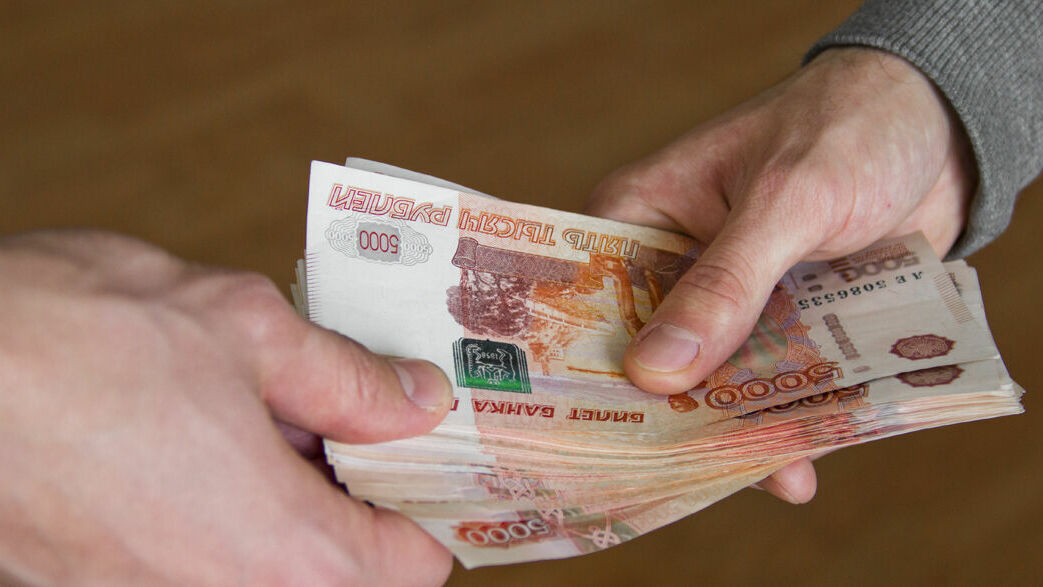 В Перми иностранец пытался подкупить ФСБшника за 600 тыс. рублей