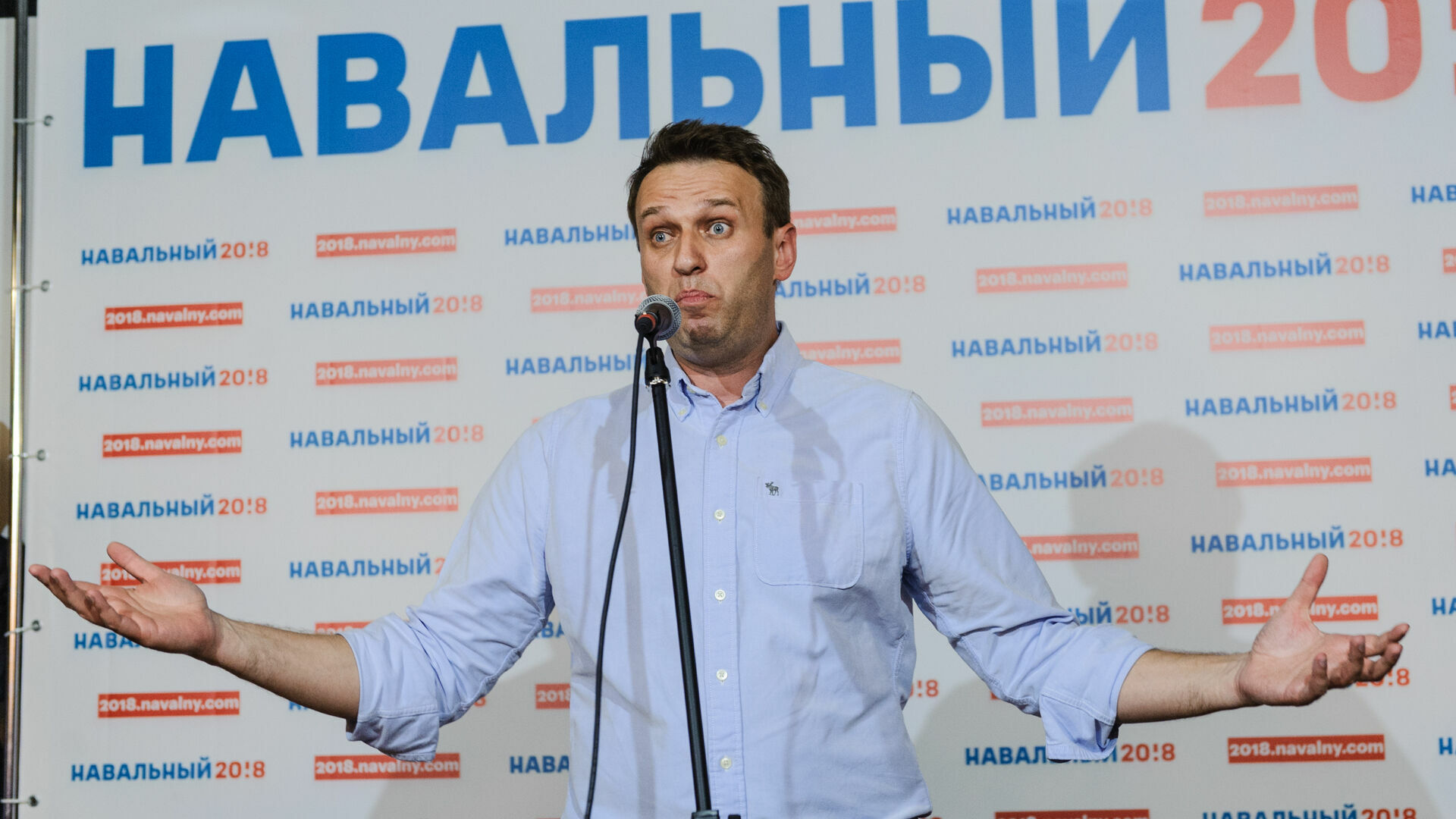 Алексея Навального задержали на выходе из спецприемника, где он отбыл 30 суток ареста
