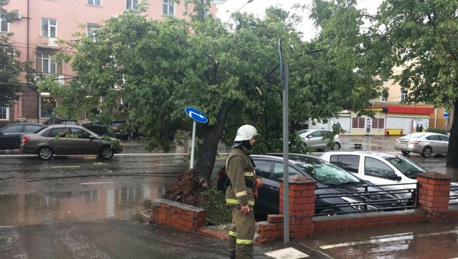 Синоптики предупреждают о разрушительном ветре в Перми и Пермском крае днем 29 мая