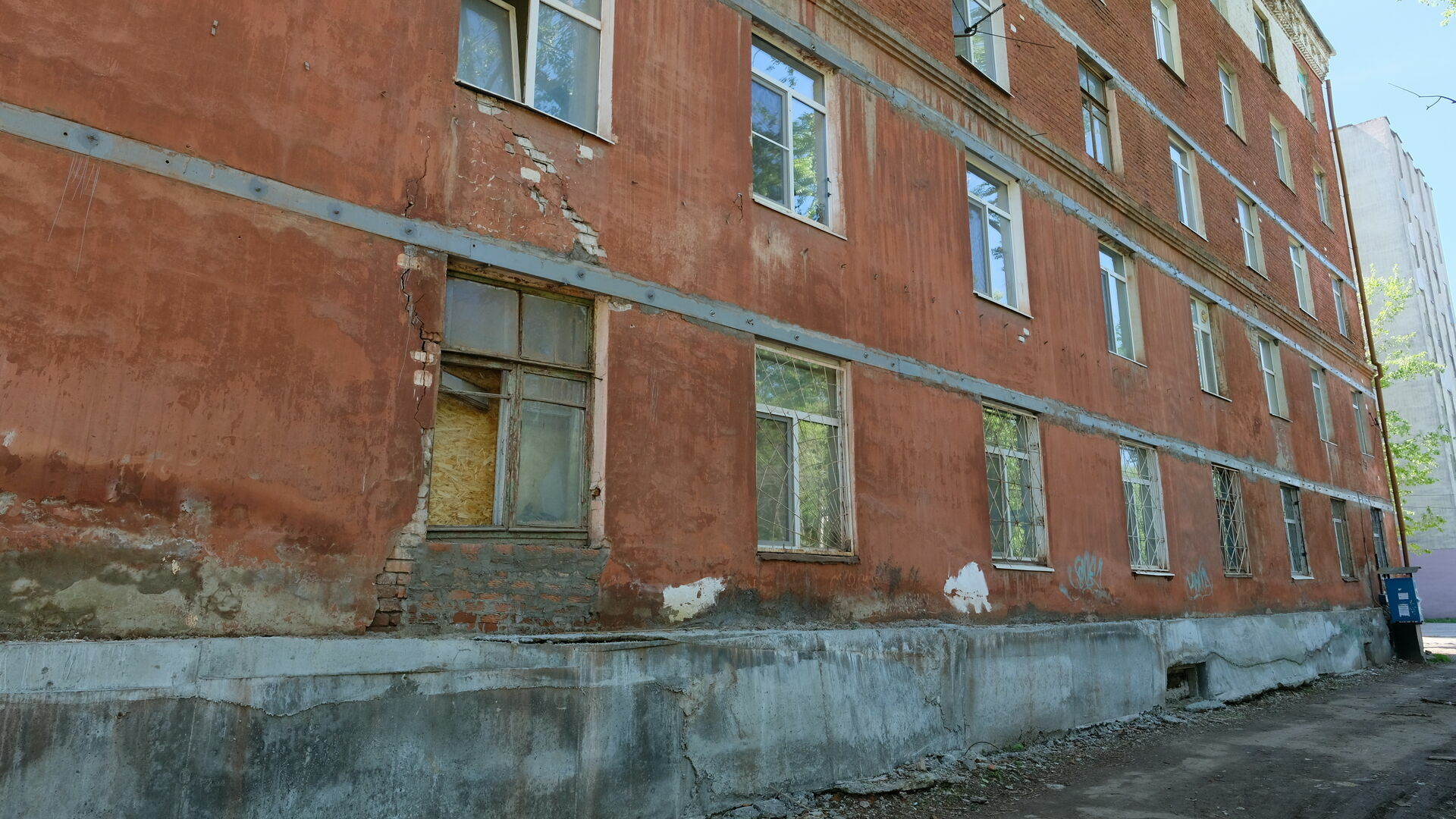 В Перми начали принимать документы на расселение аварийного дома на Куйбышева, 143